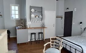 Authentique Studio Au Coeur De Bayeux